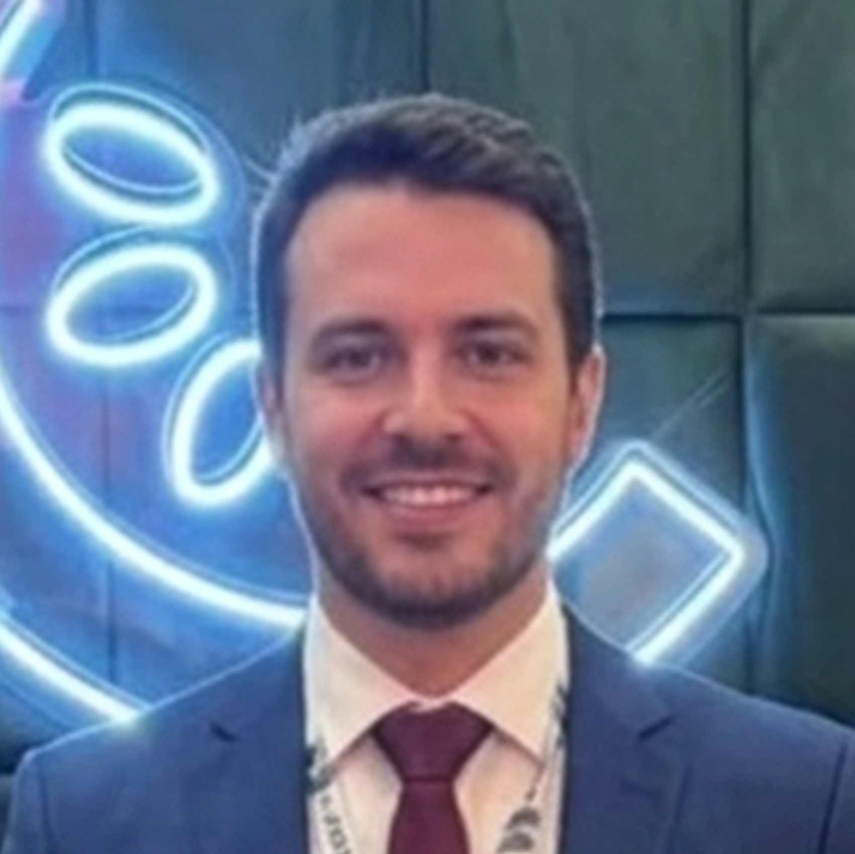 Dr. Felipe Mendes